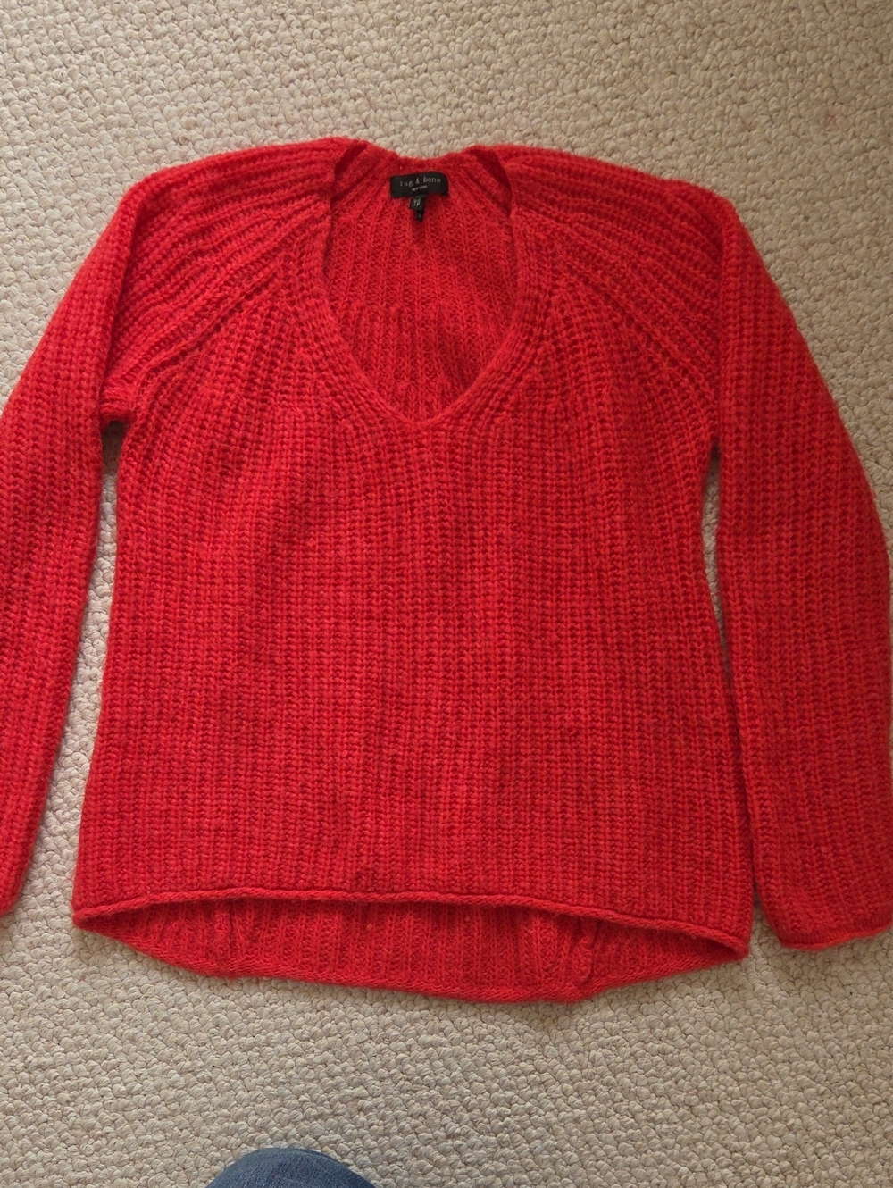 rag & bone Coral color V-Neck Sweater (30% Alpaca, 30% Merino wool)